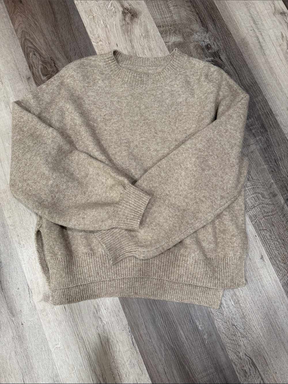 Women’s Crewneck Sweater in Light Taupe